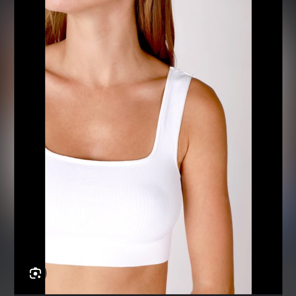 Zara seamless ribbed quart neck cropped white tank top